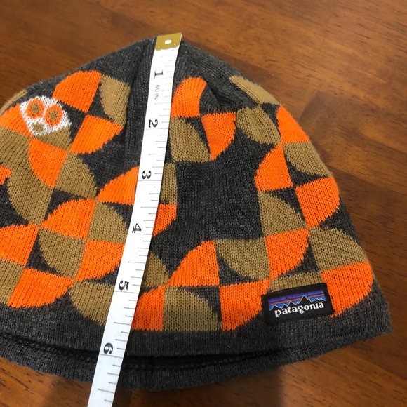 Patagonia Pre-Owned Geometric Pattern Youth Beanie Size S. - Picture 10 of 15